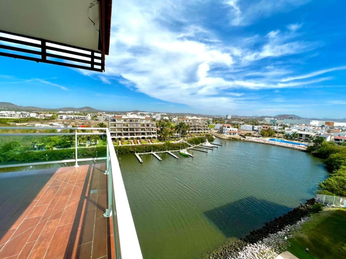 Apartamento Pacifika 7007 con vista panorámica a la marina Mazatlán Exterior foto