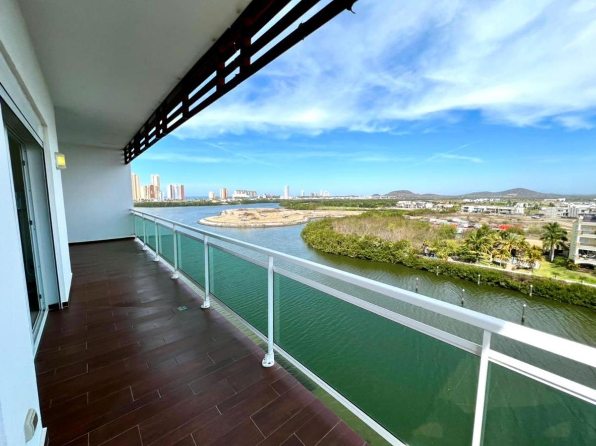 Apartamento Pacifika 7007 con vista panorámica a la marina Mazatlán Exterior foto